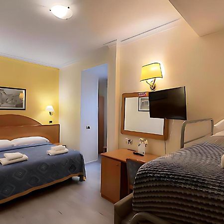 Baltik Guesthouse Rome Luaran gambar
