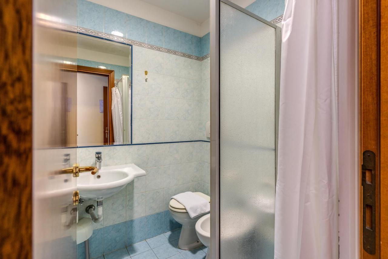 Baltik Guesthouse Rome Luaran gambar