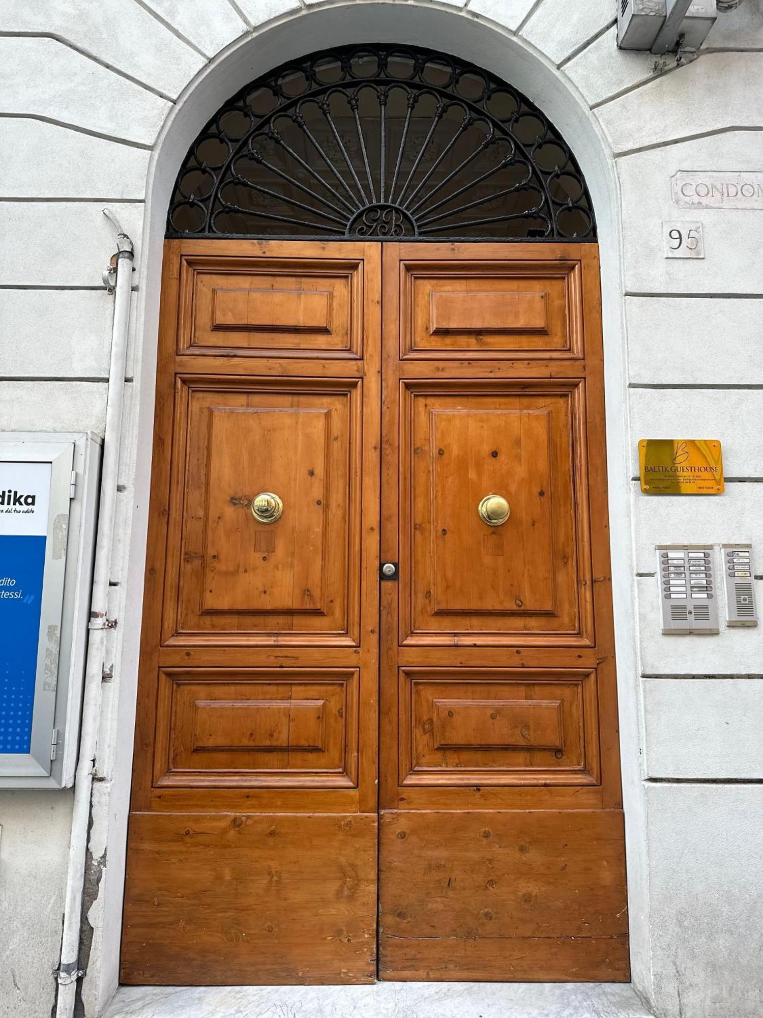 Baltik Guesthouse Rome Luaran gambar