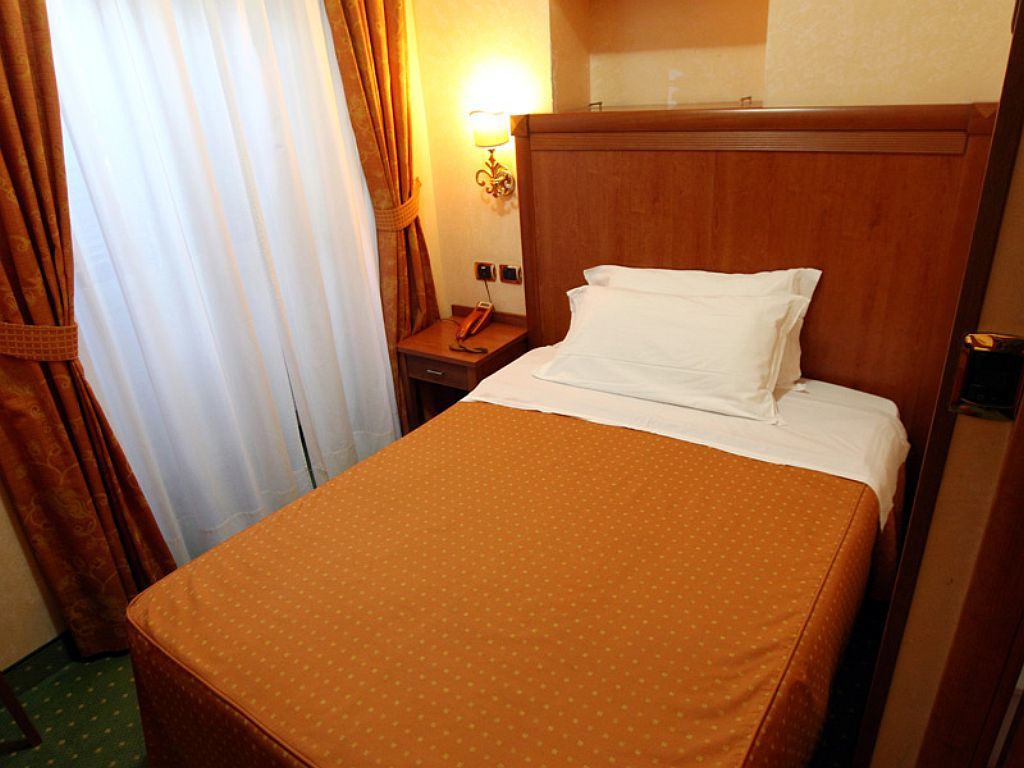 Baltik Guesthouse Rome Luaran gambar